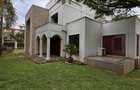 4 Bed Townhouse with En Suite in Lavington - 1