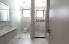 5 Bed Townhouse with En Suite in Lavington - 7