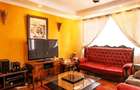 5 Bed Townhouse with En Suite at St.mary Road - 2