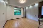 5 Bed Townhouse with En Suite in Lavington - 14