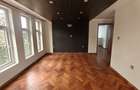 5 Bed Townhouse with En Suite in Lavington - 9