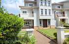 5 Bed Townhouse with En Suite at Lavington Green - 1