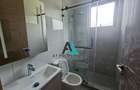 6 Bed Townhouse with En Suite in Lavington - 18