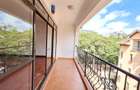3 Bed Apartment with En Suite in Brookside - 1