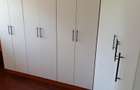 5 Bed House with En Suite at Ridgeways - 18