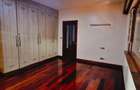 3 Bed Apartment with En Suite at Parklands - 2