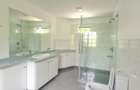 5 Bed House with En Suite at Nyari - 32