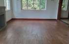 5 Bed Townhouse with En Suite in Rosslyn - 6