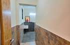 5 Bed Townhouse with En Suite at Kyuna Road - 19