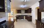 4 Bed Townhouse with En Suite at Close To Isk - 5