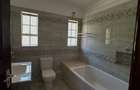 5 Bed Townhouse with En Suite in Rosslyn - 7