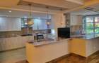 5 Bed Villa with Swimming Pool in Runda - 2
