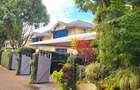4 Bed Townhouse with En Suite at Off Convent Drive - 3