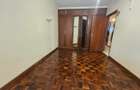 4 Bed Apartment with En Suite in Riverside - 13