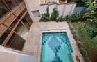 5 Bed Townhouse with En Suite at Lavington Road 66 - 17