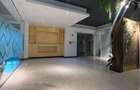 2,200 ft² Commercial Property with Service Charge Included in Westlands Area - 1