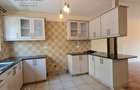 3 Bed Apartment with En Suite at Riverside Drive - 8