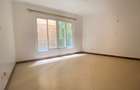 4 Bed Apartment with En Suite at Parklands - 9