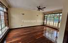 4 Bed Townhouse with En Suite in Kyuna - 14
