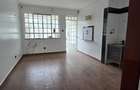 5 Bed Townhouse with En Suite at Off Convent Drive - 6
