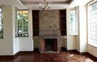 5 Bed House with En Suite in Runda - 2