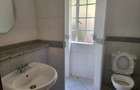 5 Bed Townhouse with En Suite in Rosslyn - 11