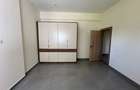 3 Bed Apartment with En Suite at Parklands - 10