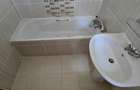 5 Bed Townhouse with En Suite at Rosslyn Garden - 12