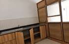 500 ft² Shop in Parklands - 4