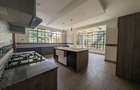 5 Bed House with En Suite in Runda - 4