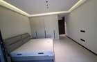 5 Bed Townhouse with En Suite at Lavington - 12
