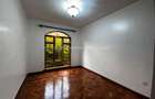 5 Bed Townhouse with En Suite in Karen - 11