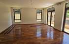 5 Bed Townhouse with En Suite at Lavington Off Convent Drive - 18