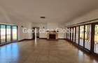 5 Bed House with En Suite in Gigiri - 3