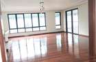6 Bed Villa with En Suite in Loresho - 12