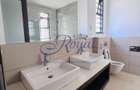 4 Bed House with En Suite in Garden Estate - 7