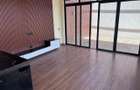 4 Bed House with En Suite in Membley - 3