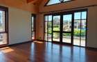 4 Bed House with En Suite in Runda - 15