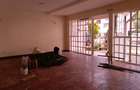 5 Bed Townhouse with En Suite in Brookside - 3