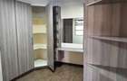 5 Bed Townhouse with En Suite in Lavington - 13