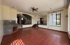 5 Bed House with En Suite in Runda - 2