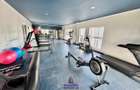 3 Bed Apartment with En Suite at Riverside Dr - 18