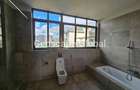 4 Bed Apartment with En Suite in Muthaiga - 11