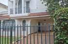 4 Bed Townhouse with En Suite at Lavington - 4