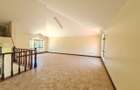 4 Bed Townhouse with En Suite at Spring Valley - 19