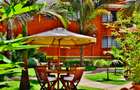 3 Bed Apartment with Swimming Pool in Spring Valley - 4