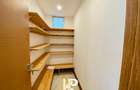 4 Bed Apartment with En Suite in Parklands - 12