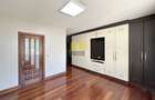4 Bed Apartment in Parklands - 10