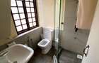 7 Bed House with En Suite in Runda - 16