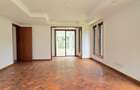 6 Bed Townhouse with En Suite at Lavington Green - 18